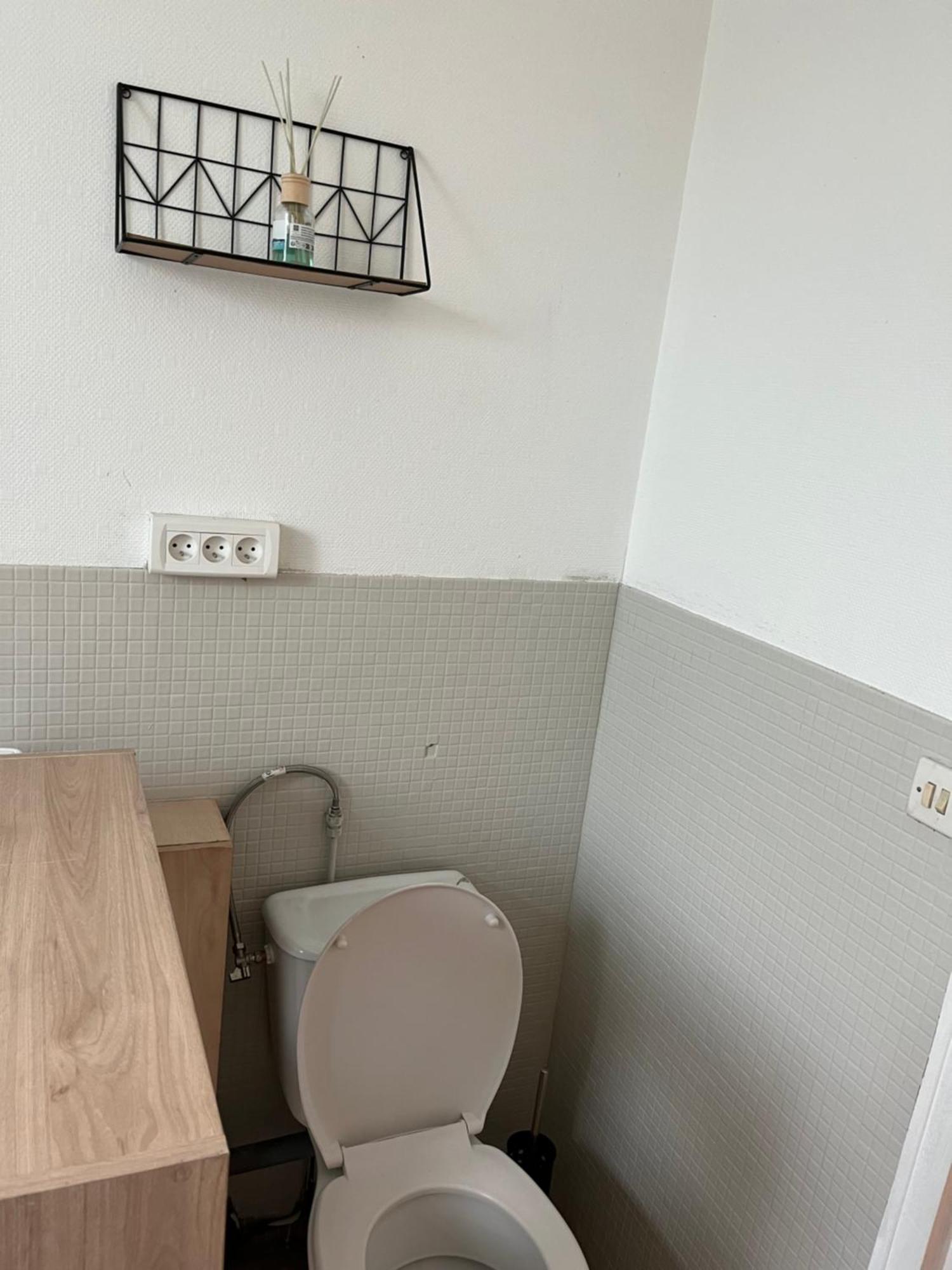 Gite De La Nievre - Centre Ville-2E Etage Flixecourt Luaran gambar